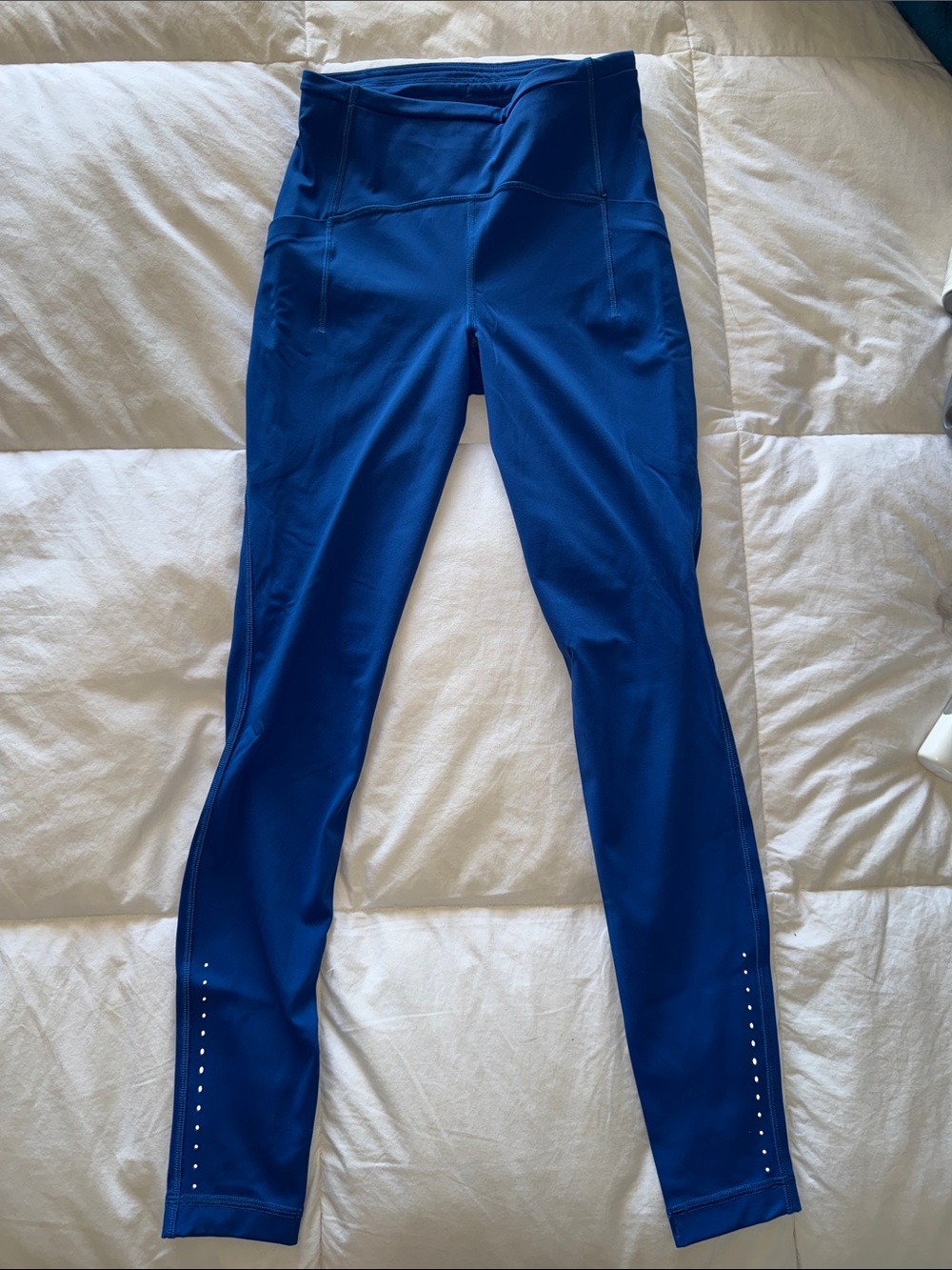 Lululemon small size 4 royal blue full length legging nwot